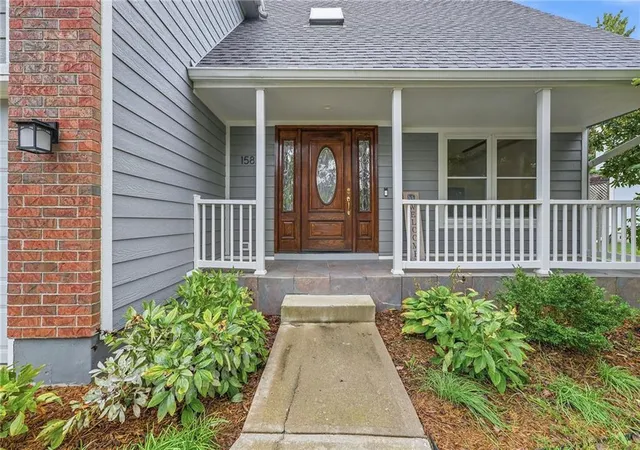 Photo 3 of Single family home for sale at 15821 Horton Ct, Overland Park, KS 66223 | MLS# 2647633 | Listing updated on 2026-10-22