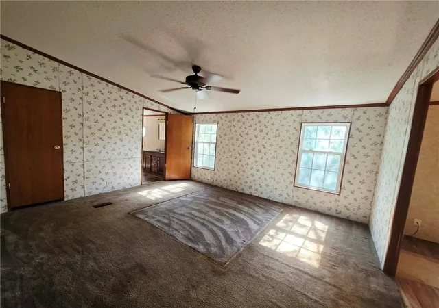 Photo 3 of Single family home for sale at 25 Mine Crk Cir, Mound City, KS 66056 | MLS# 2647639 | Listing updated on 2026-10-21