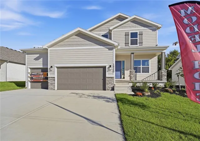 Photo 1 of Single family home for sale at 18360 W 195th Street, Spring Hill, KS 66083 | MLS# 2647648 | Listing updated on 2026-10-27