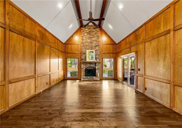 Photo 4 of Single family home for sale at 11004 W 120th Terrace, Overland Park, KS 66213 | MLS# 2647693 | Listing updated on 2026-10-23