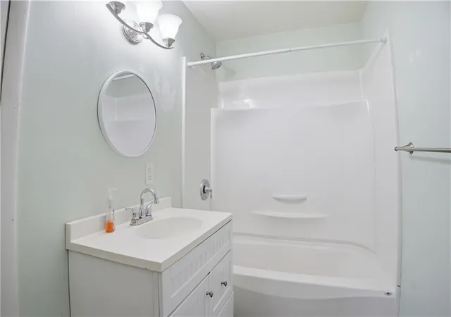 Photo 3 of Single family home for sale at 403 Lindy Ln, Holden, MO 64040 | MLS# 2647710 | Listing updated on 2026-10-26