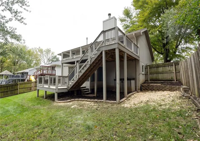 Photo 4 of Single family home for sale at 140 Debra St, Lansing, KS 66043 | MLS# 2647711 | Listing updated on 2026-10-22