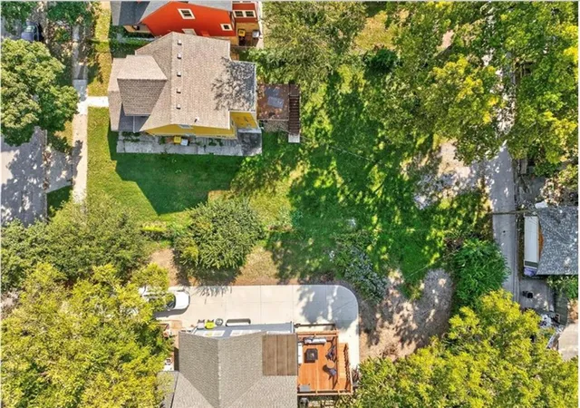 Photo 3 of Land for sale at 4112 Holmes St, Kansas City, MO 64110 | MLS# 2647714 | Listing updated on 2026-10-28