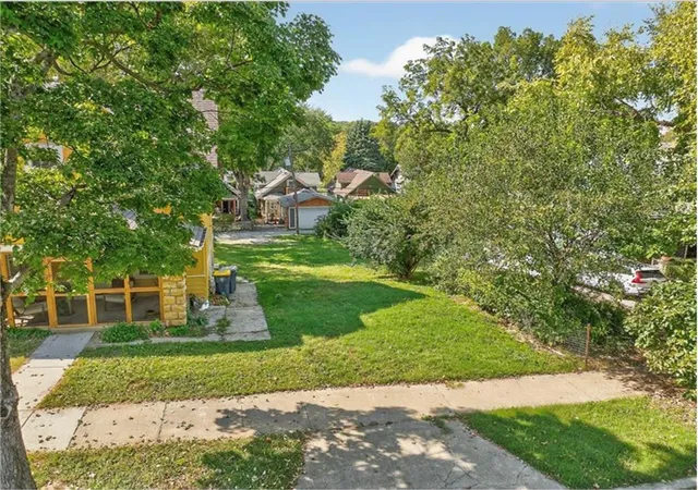 Photo 4 of Land for sale at 4112 Holmes St, Kansas City, MO 64110 | MLS# 2647714 | Listing updated on 2026-10-28