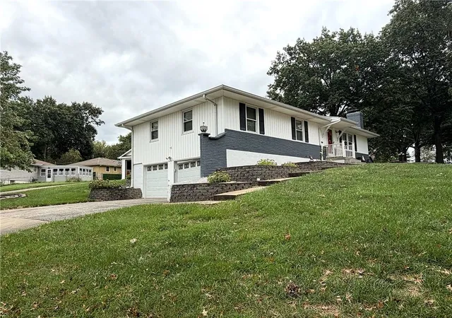 Photo 1 of Single family home for sale at 9700 E 82nd Terrace, Raytown, MO 64138 | MLS# 2647717 | Listing updated on 2026-10-29