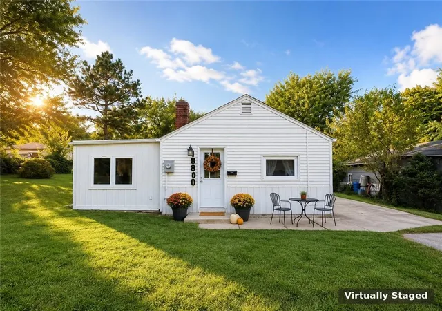 Single family home for sale at 15812 E Independence Ave, Independence, MO 64050 | MLS# 2647723
