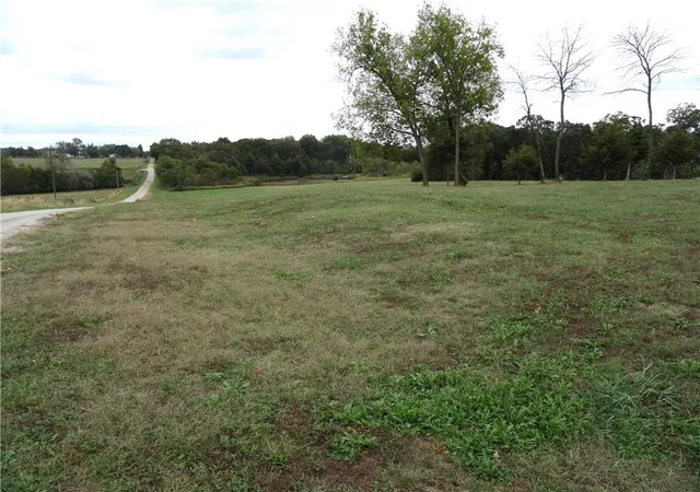 Photo 64 of Single family home for sale at 497 SE Rattle Snake Hl Rd, Butler, MO 64730 | MLS# 2647730 | Listing updated on 2026-10-19