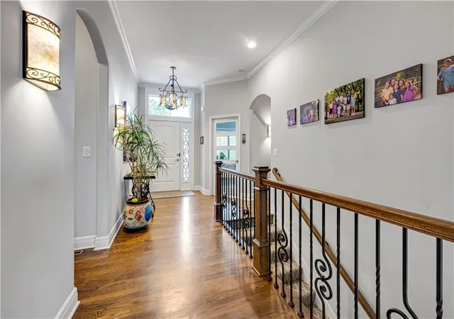 Photo 4 of Sale Pending at 16300 S Britton St, Olathe, KS 66062 | MLS# 2647732 | Listing updated on 2026-10-23