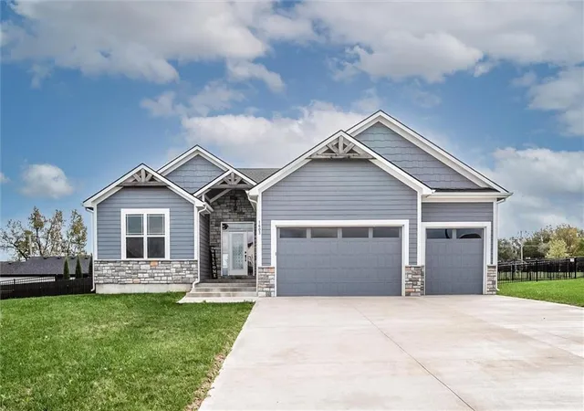 Single family home for sale at 1603 Marvin Ct, Harrisonville, MO 64701 | MLS# 2647747