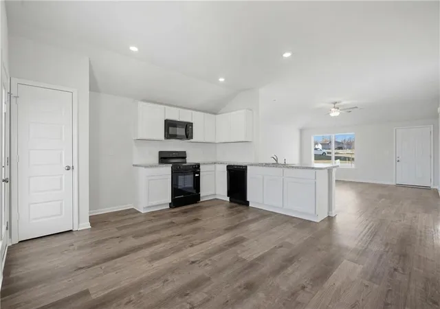Photo 2 of Single family home for sale at 1606 SW 10th Terrace, Oak Grove, MO 64075 | MLS# 2647752 | Listing updated on 2026-10-19