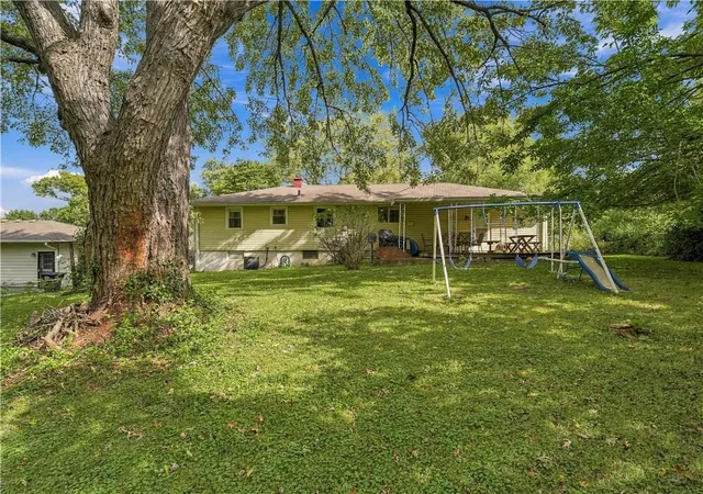 Photo 24 of Single family home for sale at 8314 Kentucky Ave, Raytown, MO 64138 | MLS# 2647763 | Listing updated on 2026-10-21