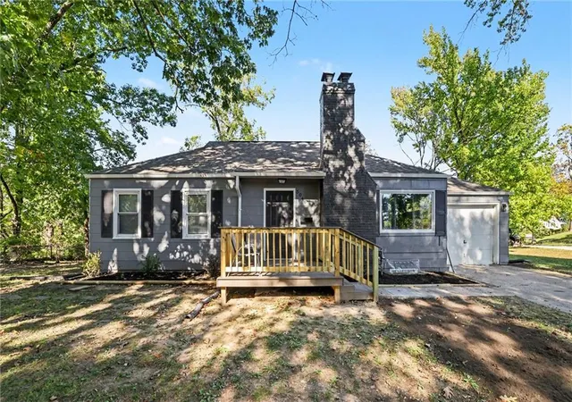 Photo 1 of Single family home for sale at 5046 Glenside Ct, Kansas City, MO 64129 | MLS# 2647768 | Listing updated on 2026-10-27