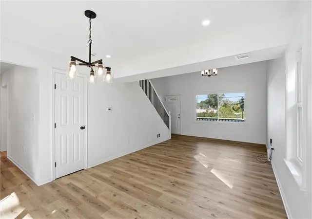 Photo 4 of Multi family home for sale at 307a E Main St, Smithville, MO 64089 | MLS# 2647778 | Listing updated on 2026-10-20
