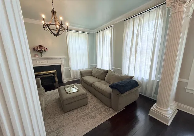 Photo 3 of Single family home for sale at 1920 Clay St, Saint Joseph, MO 64501 | MLS# 2647780 | Listing updated on 2026-10-20