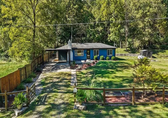 Photo 1 of Single family home for sale at 4334 N 79th Street, Kansas City, KS 66109 | MLS# 2647782 | Listing updated on 2026-10-23