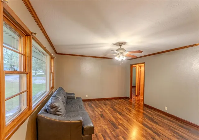 Photo 3 of Single family home for sale at 709 S Rutter Ave, Chanute, KS 66720 | MLS# 2647795 | Listing updated on 2026-10-23