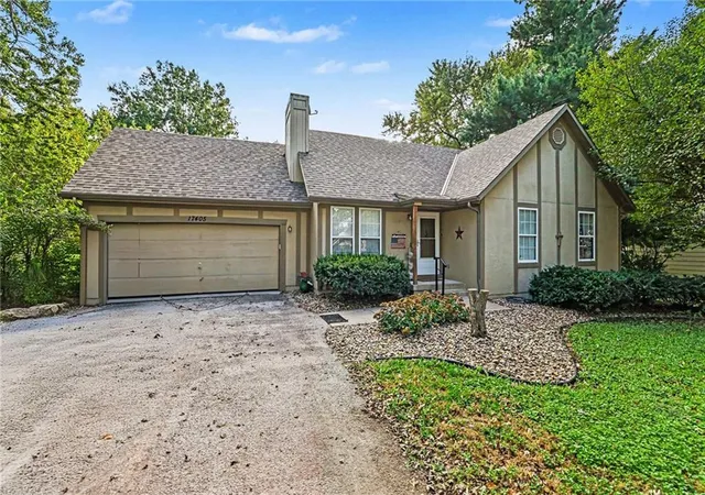 Photo 1 of Single family home for sale at 17405 Montgall Dr, Belton, MO 64012 | MLS# 2647818 | Listing updated on 2026-10-22