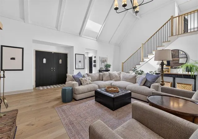 Photo 4 of Single family home for sale at 12711 Sagamore Rd, Leawood, KS 66209 | MLS# 2647845 | Listing updated on 2026-10-30