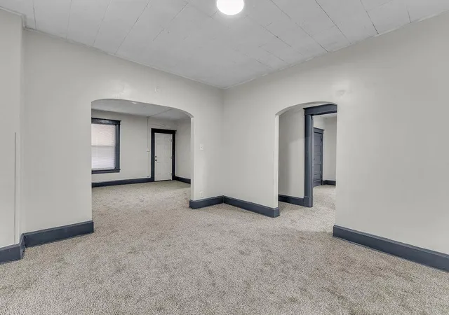 Photo 1 of House for sale at 802 South 11th St, Saint Joseph, MO 64501 | MLS# 2647846 | Listing updated on 2026-10-23