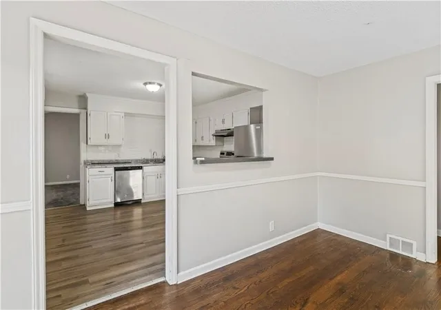 Photo 4 of Single family home for sale at 5503 NE 49th Street, Kansas City, MO 64119 | MLS# 2647864 | Listing updated on 2026-10-20