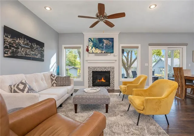 Photo 2 of Single family home for sale at 8513 Constance St, Lenexa, KS 66215 | MLS# 2647874 | Listing updated on 2026-10-29