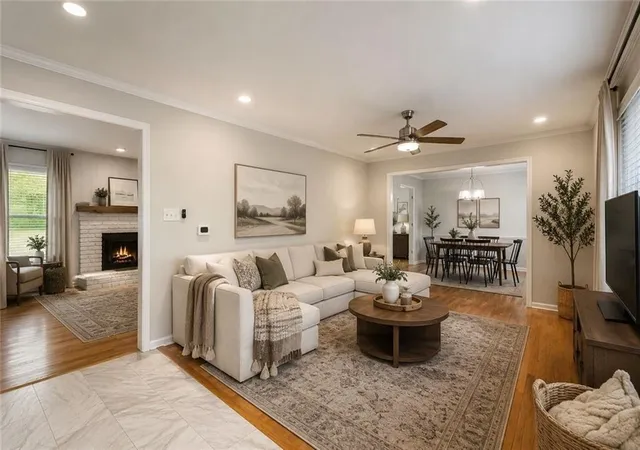 Photo 4 of Single family home for sale at 9932 Roe Ave, Overland Park, KS 66207 | MLS# 2647875 | Listing updated on 2026-10-22