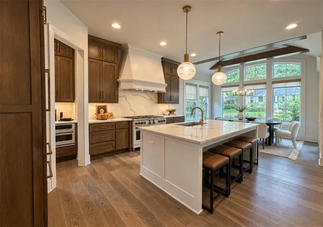 Photo 4 of Single family home for sale at 2914 W 94th Terrace, Leawood, KS 66206 | MLS# 2647887 | Listing updated on 2026-10-20