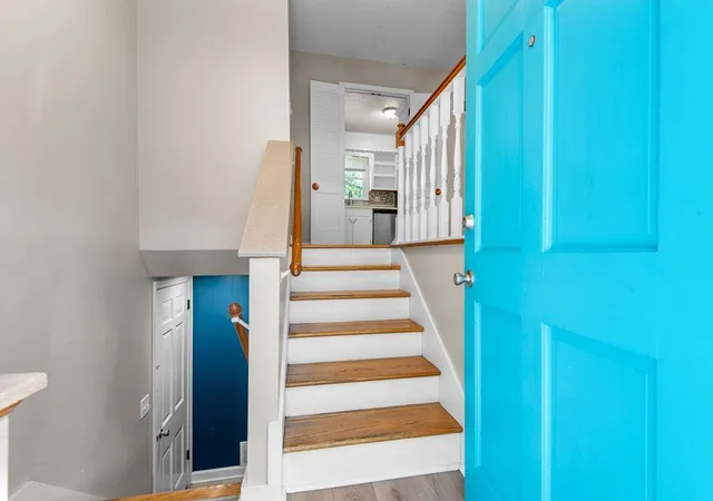 Photo 3 of Single family home for sale at 8401 Arlington Ave, Raytown, MO 64138 | MLS# 2647889 | Listing updated on 2026-10-22