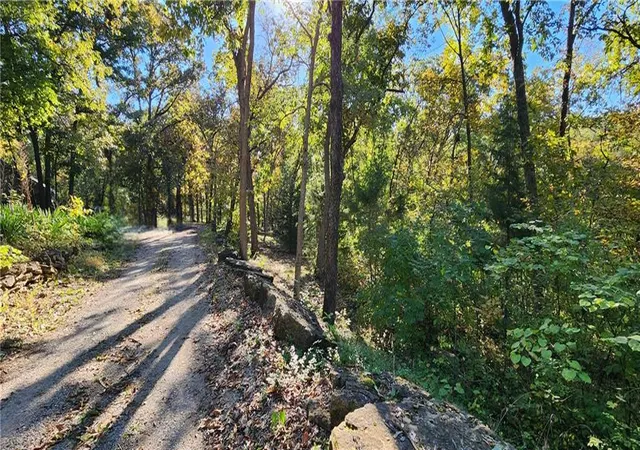 Photo 1 of Single family home for sale at 7273 SE Snow Dr, Holt, MO 64048 | MLS# 2647892 | Listing updated on 2026-10-21