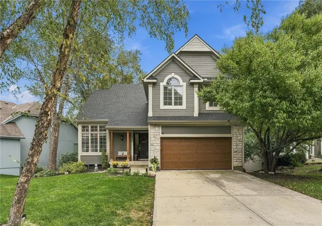 Photo 1 of Single family home for sale at 12983 S Hagan St, Olathe, KS 66062 | MLS# 2647893 | Listing updated on 2026-10-23