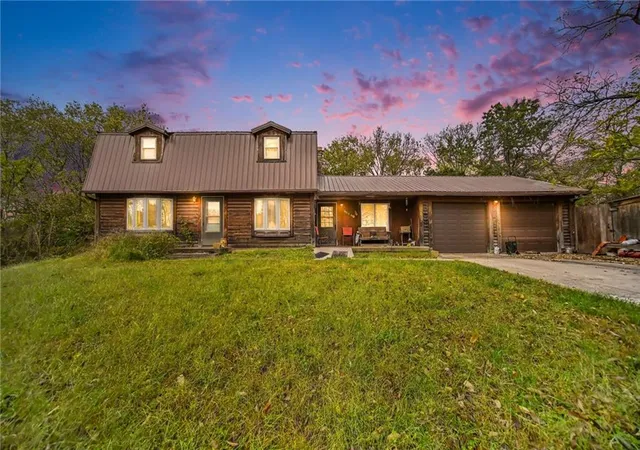 Photo 1 of Single family home for sale at 6810 Nw Martin Rd, Kansas City, MO 64163 | MLS# 2647910 | Listing updated on 2026-10-20