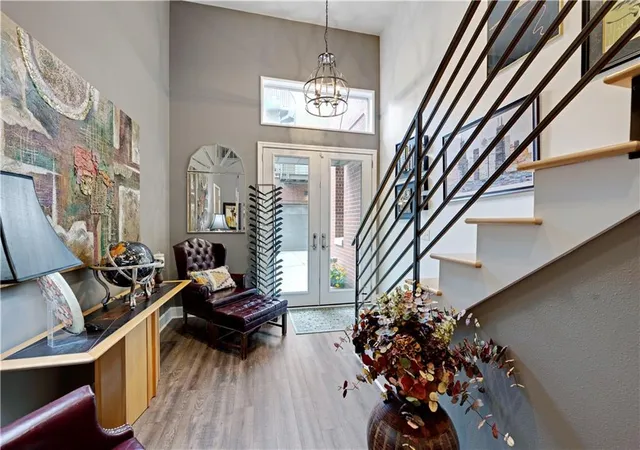Photo 4 of Condo for sale at 4530 Mill Crk Pkwy #104, Kansas City, MO 64111 | MLS# 2647926 | Listing updated on 2026-10-28
