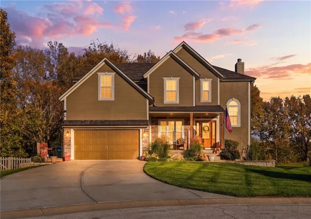 Photo 2 of Single family home for sale at 12113 Pebble Beach Dr, Kansas City, KS 66109 | MLS# 2647940 | Listing updated on 2026-10-23