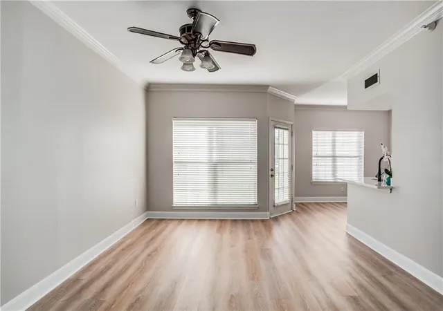 Photo 3 of Condo for sale at 11602 Tomahawk Crk Pkwy #D, Leawood, KS 66211 | MLS# 2647944 | Listing updated on 2026-10-23