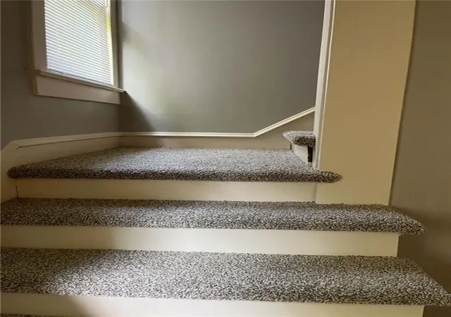 Photo 3 of Single family home for sale at 1733 S Crescent Ave, Independence, MO 64052 | MLS# 2647952 | Listing updated on 2026-10-21