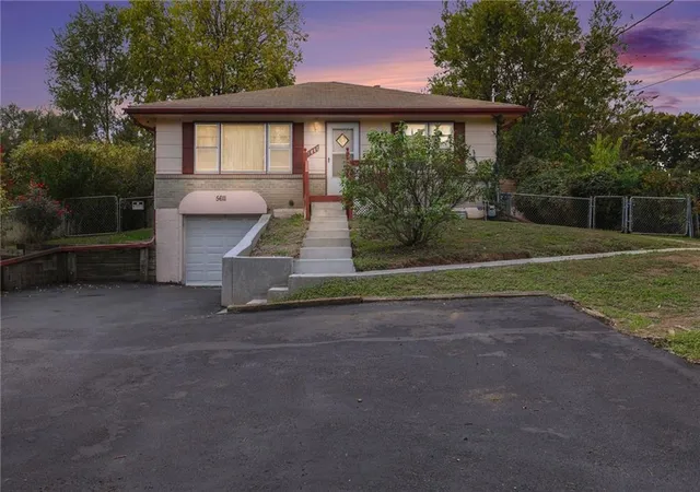 Single family home for sale at 5611 Inland Dr, Kansas City, KS 66106 | MLS# 2647958