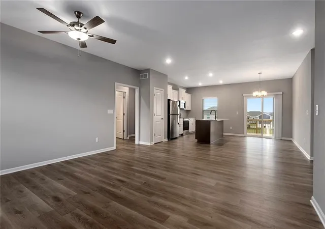 Photo 3 of Single family home for sale at 524 Lemon Mint Dr, Raymore, MO 64083 | MLS# 2647974 | Listing updated on 2026-10-21