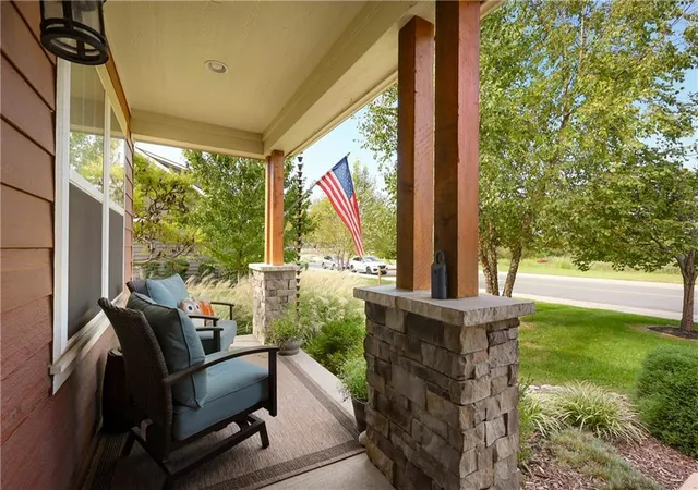 Photo 3 of Single family home for sale at 3317 SW Longview Rd, Lees Summit, MO 64081 | MLS# 2647978 | Listing updated on 2026-10-22