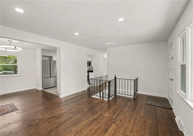 Photo 4 of Single family home for sale at 8507 Kentucky Ave, Raytown, MO 64138 | MLS# 2647981 | Listing updated on 2026-10-21