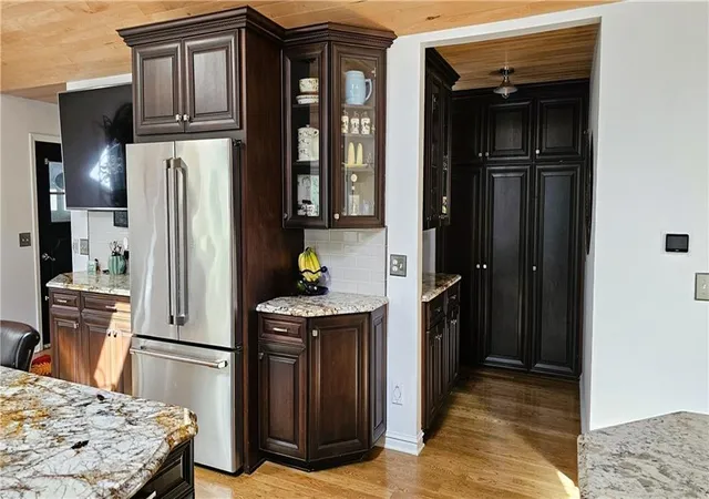 Photo 4 of Sale Pending at Red Bird Ln S, Olathe, KS 66061 | MLS# 2647985 | Listing updated on 2026-10-22