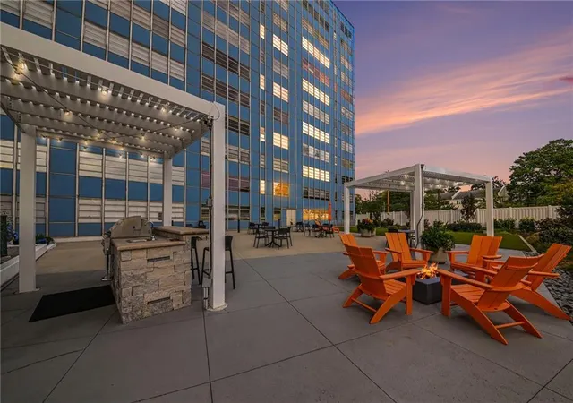 Photo 3 of Condo for sale at 333 W Meyer Blvd #310, Kansas City, MO 64113 | MLS# 2647992 | Listing updated on 2026-10-22