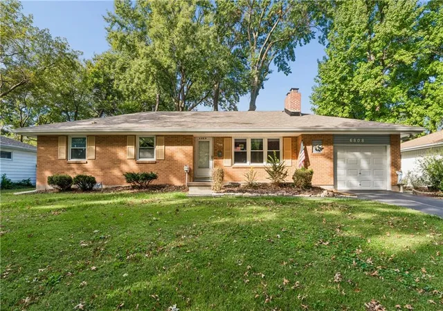 Photo 1 of Single family home for sale at 6808 Larsen Ln, Shawnee, KS 66203 | MLS# 2647997 | Listing updated on 2026-10-28