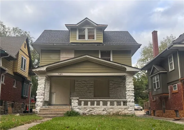 Single family home for sale at 3236 E 28th Street, Kansas City, MO 64128 | MLS# 2648002