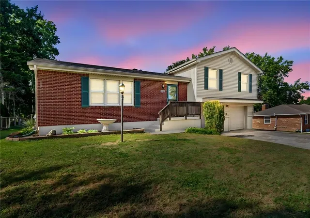 Photo 1 of Single family home for sale at 7512 N Baltimore Ave, Kansas City, MO 64118 | MLS# 2648006 | Listing updated on 2026-10-23