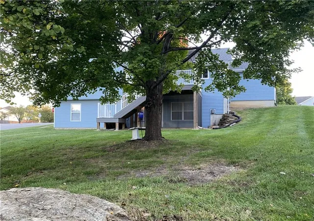 Photo 2 of Single family home for sale at 411 Hillcrest St, Lansing, KS 66043 | MLS# 2648011 | Listing updated on 2026-10-23