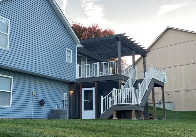 Photo 3 of Single family home for sale at 411 Hillcrest St, Lansing, KS 66043 | MLS# 2648011 | Listing updated on 2026-10-23