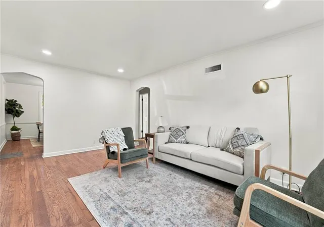 Photo 2 of Single family home for sale at 7929 Madison Ave, Kansas City, MO 64114 | MLS# 2648012 | Listing updated on 2026-10-29