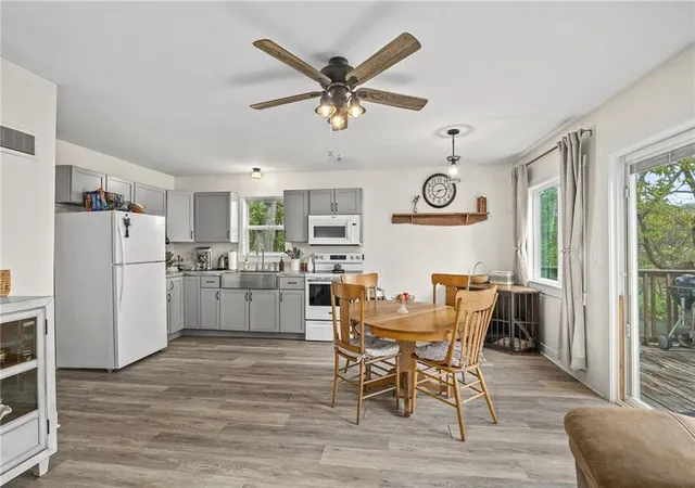 Photo 3 of Single family home for sale at 5811 Se Waukomis Dr, Lathrop, MO 64465 | MLS# 2648022 | Listing updated on 2026-10-21