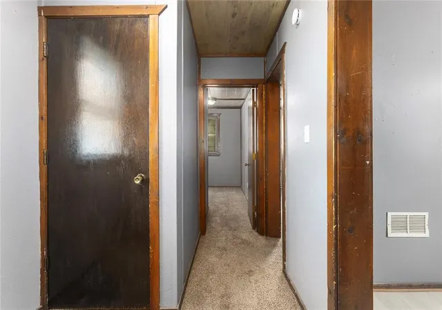 Photo 3 of Multi family home for sale at 724 Seneca St, Leavenworth, KS 66048 | MLS# 2648030 | Listing updated on 2026-10-21