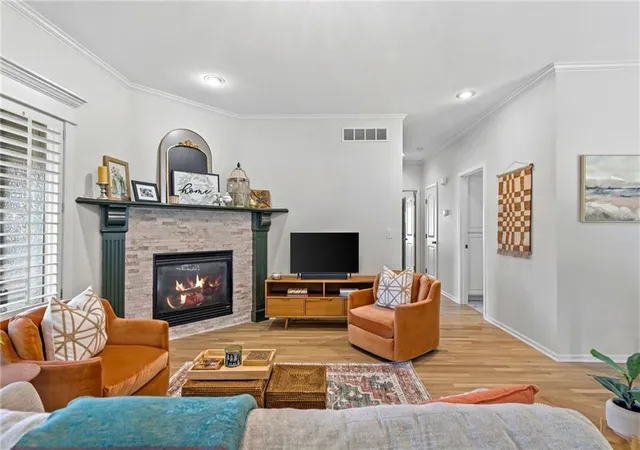 Photo 3 of House for sale at 14080 S Summit St, Olathe, KS 66062 | MLS# 2648036 | Listing updated on 2026-10-29